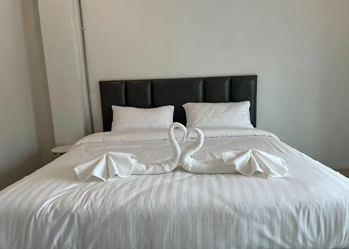 Life Hotel Rongkhun - White Temple Chiangrai
